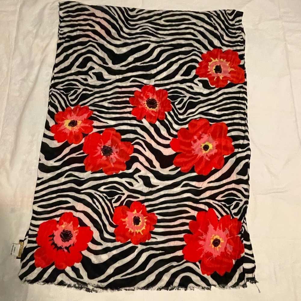 🧣 Joan Rivers Red Poppy & Zebra Stripe Wrap/Scarf w/Frayed Edge. 🧣 - Picture 2 of 16